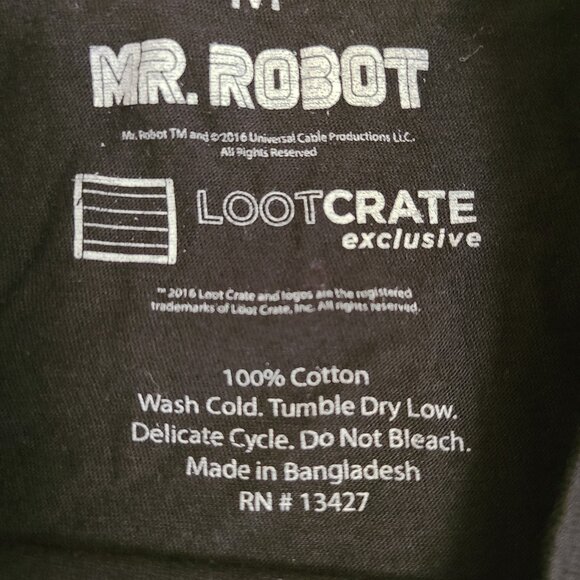 Loot Crate- F Society - Mr Robot Medium Tee - Picture 3 of 3